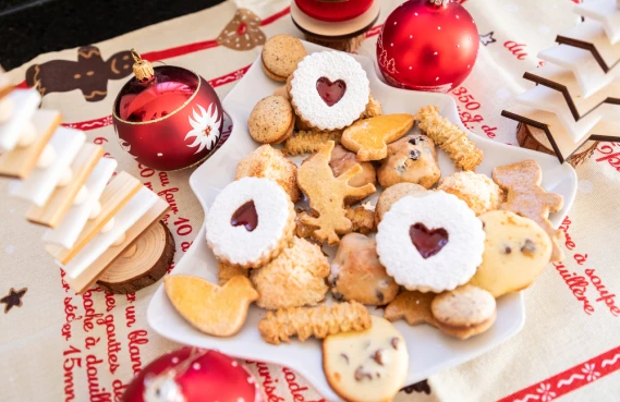 Hoe maak je Elzasser kerstbredeles en spritz?