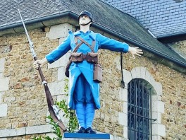 There are over 35,000 war memorials in France