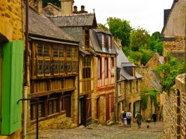 Dinan: a trip to the Middle Ages