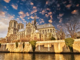 Notre Dame de Paris was zu sehen? Was muss man wissen?