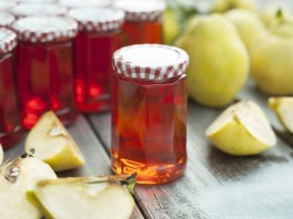 How do I make quince jelly ?