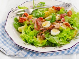 Wat is een "salade vosgienne" salade uit de Vogezen?