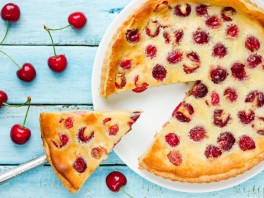 Clafoutis : a delicious and easy French recipe