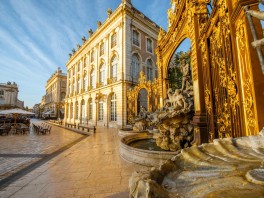 ¿Dónde está la plaza más bonita del mundo? En Nancy.