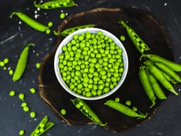 Peas : the delight of the king Louis XIV