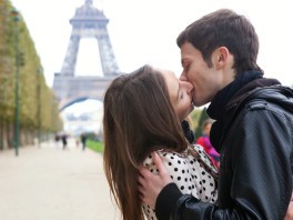 El beso francés... ¿Es francés?