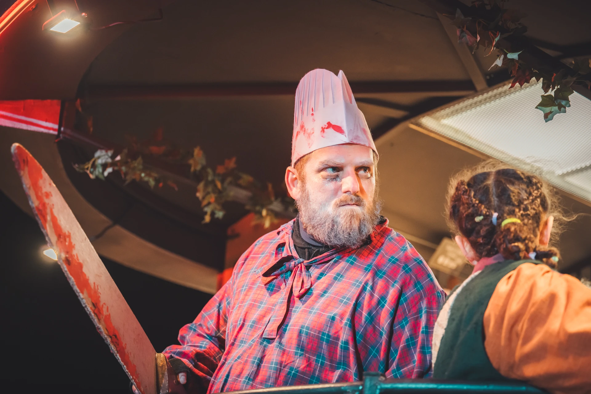 De slager tijdens de Saint-Nicolas-optocht in Nancy, een traditioneel en kleurrijk personage van het grote volksfeest in Lotharingen.