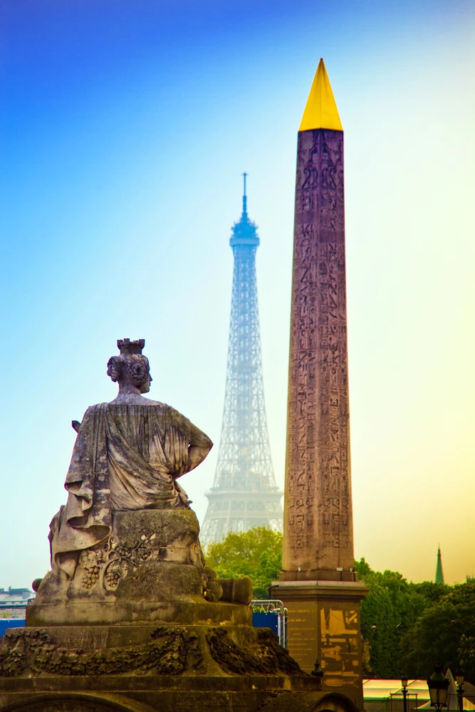 The Concorde obelisk is the oldest monument in Paris. Erected in 1836, it is 3000 years old, having been created in 1290 BC / Photo chosen by monsieurdefrance.com ginasanders via depositphotos