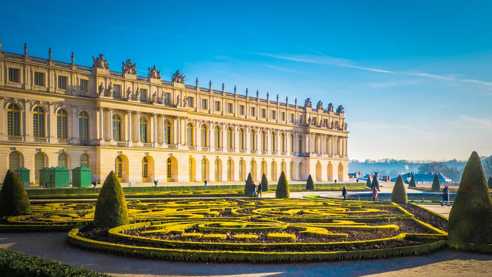 Jardin et Château de Versailles / photo Vivvi Smak/Shutterstock.com 