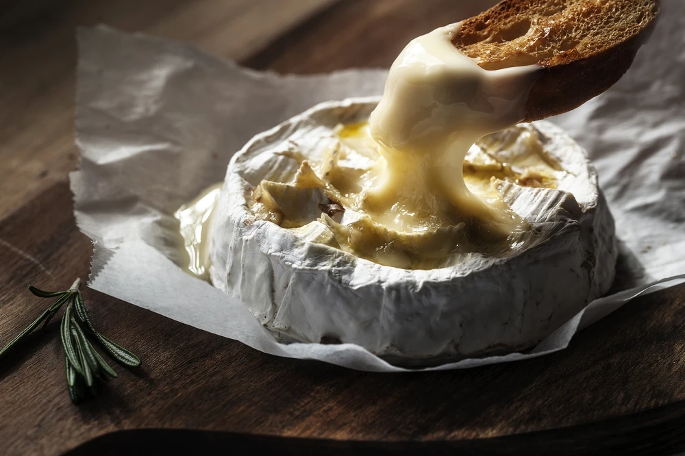 Fondue de Camembert / Image par stoica ionela/Shutterstock