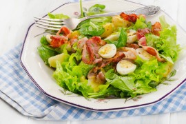Wat is een "salade vosgienne" salade uit de Vogezen?