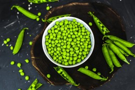 Peas : the delight of the king Louis XIV