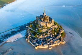 Der Mont-Saint-Michel: in der Normandie