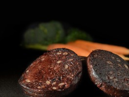 How to cook black pudding ?